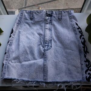 VINTAGE ACID WASH SKIRT W/ TRIBAL/PAISLEY EMBROIDERY